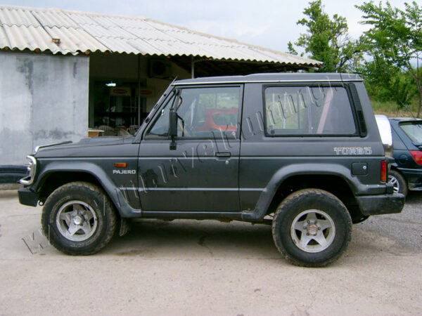 Вежди за калници за Mitsubishi Pajero №260202 - Image 2