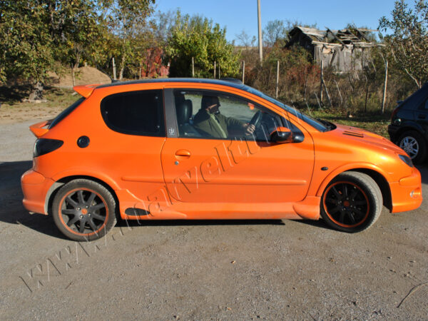 спойлер заден капак - долен за Peugeot 206 №130203 - Image 2