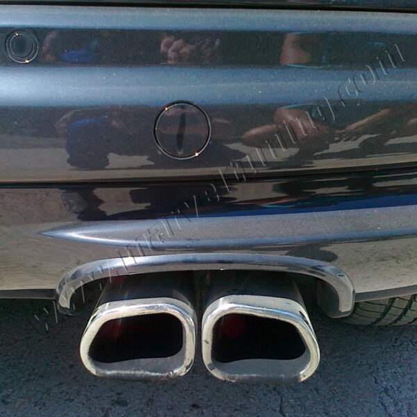 Rear Bumper Part round exhaust Peugeot 207 #130704 - Image 1