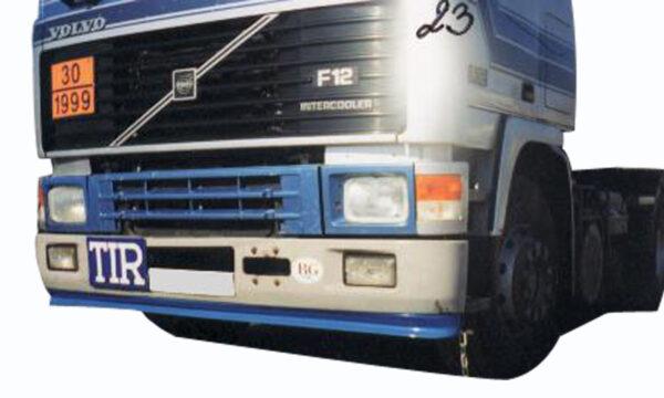преден спойлер VOLVO F12- 2 фара №210201 - Image 2