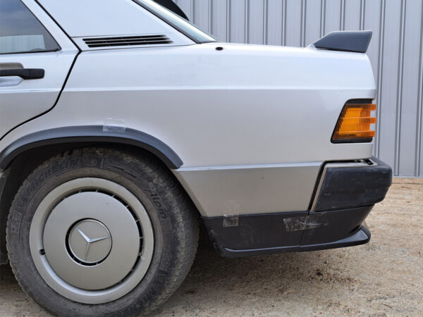 Rear Bumper Spoiler Mercedes 190 W201 facelift #100512 - Image 5