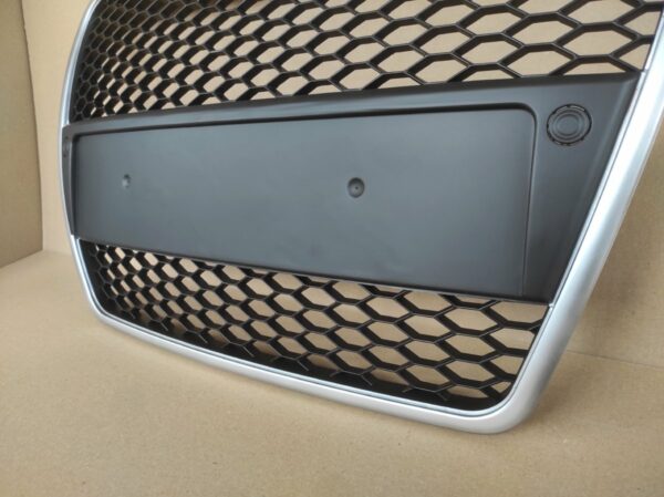Тунинг решетка (маска) МАТ ХРОМ тип RS6 за Audi A6 C6 4F 2004- 2008 - Image 6
