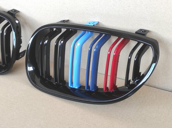 Тунинг бъбреци с двойни ребра за BMW E60 седан / Е61 комби 2004-2010 - Image 3