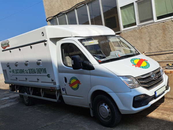 спойлер над кабината за Maxus EV80 + основи №210??? - Image 4